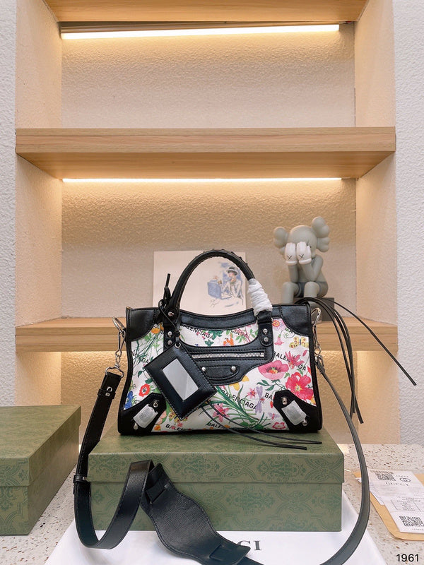 LO - BGA Bags - 1389