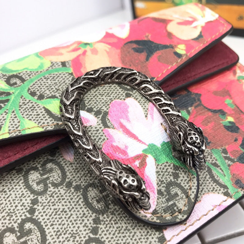 LO - GCC Bags - 2568