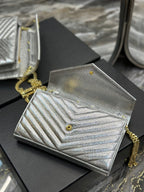 BB - YSL Bag - 1920