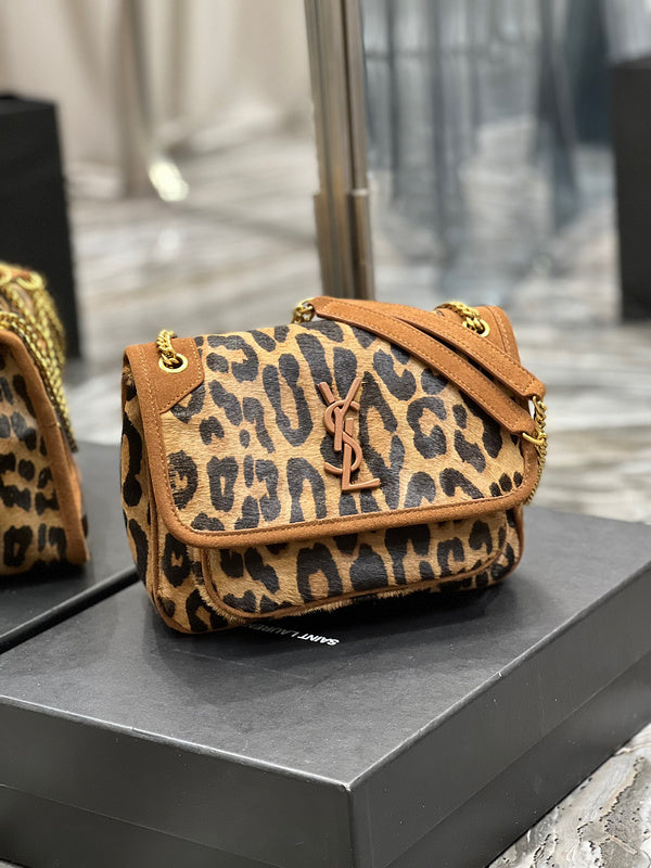 BB - YSL Bag - 4167