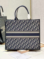 LO - DYOR   BAGS FOR WOMEN - FASHION LUXURY BAGS 027