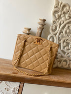 CHL -  Beige Medium Quilted Caviar Tote Bag For Women 28LO/11in