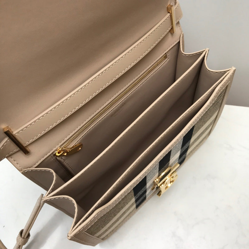LO - B-BERRY BAGS - 495