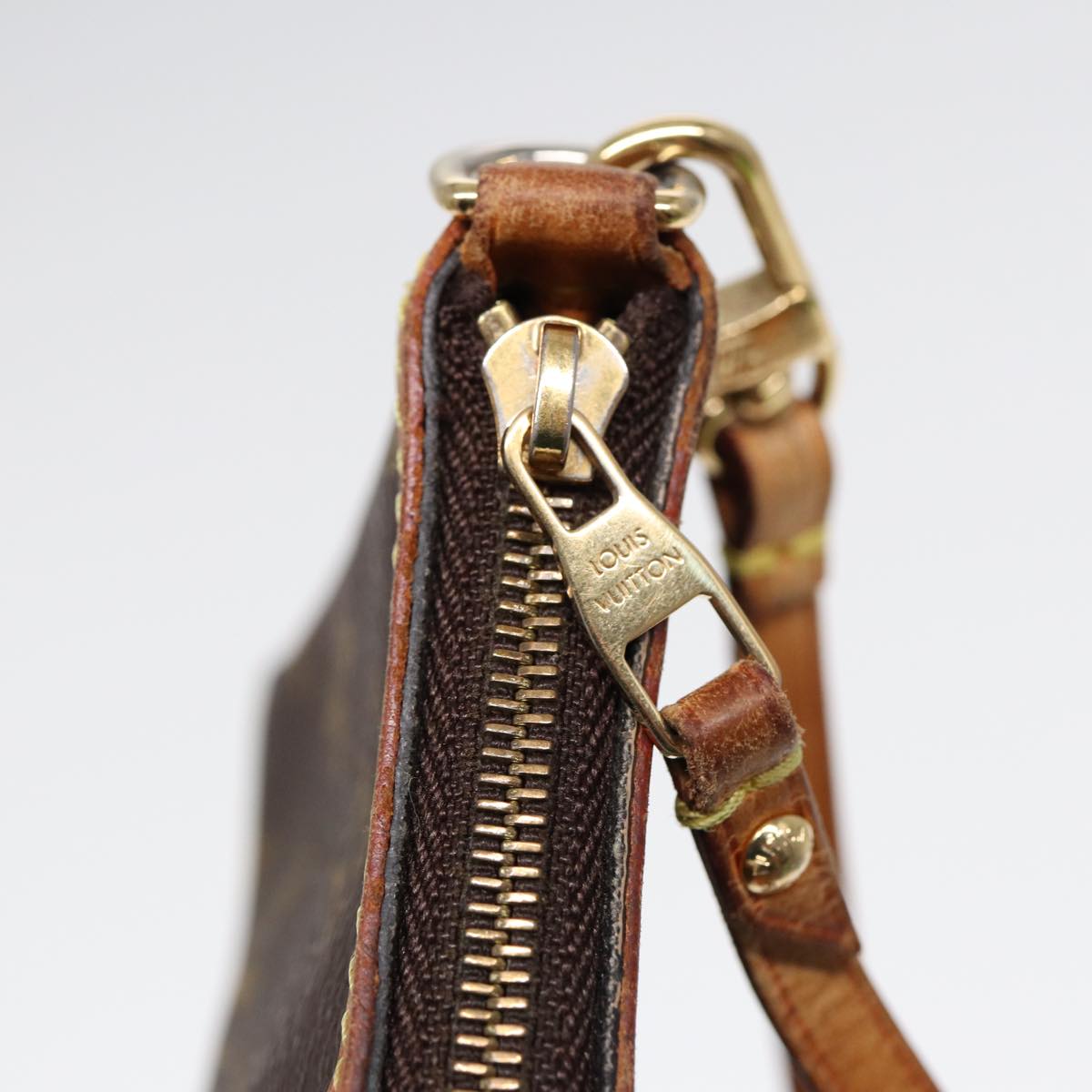 LO-LV bags 1509
