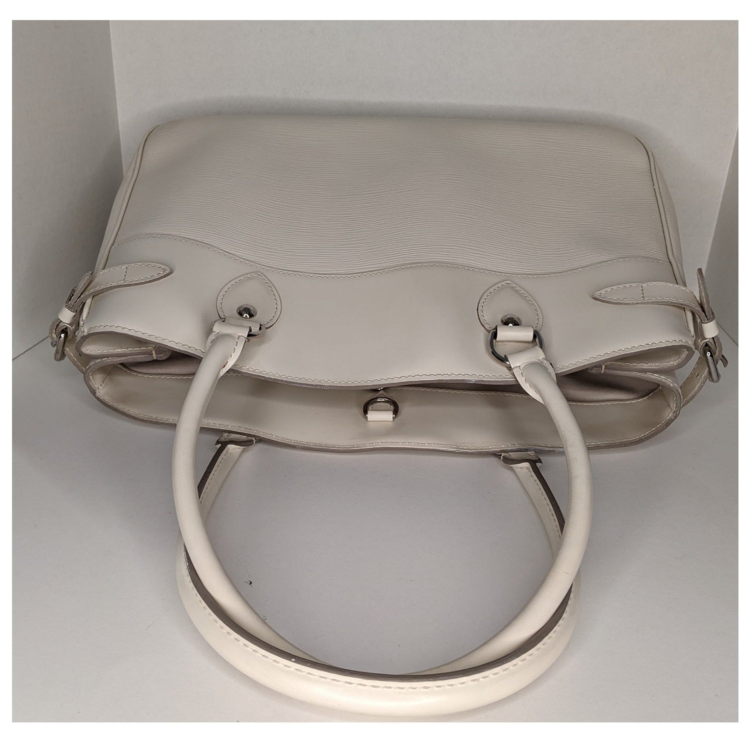 LO-LV bags 6109