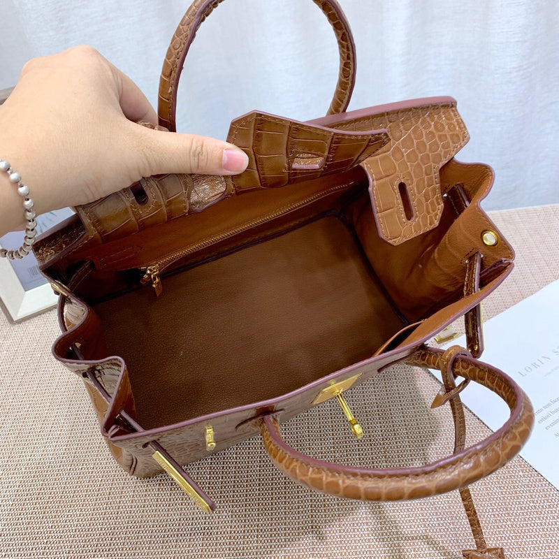 LO - HMS Luxury Bags - 534