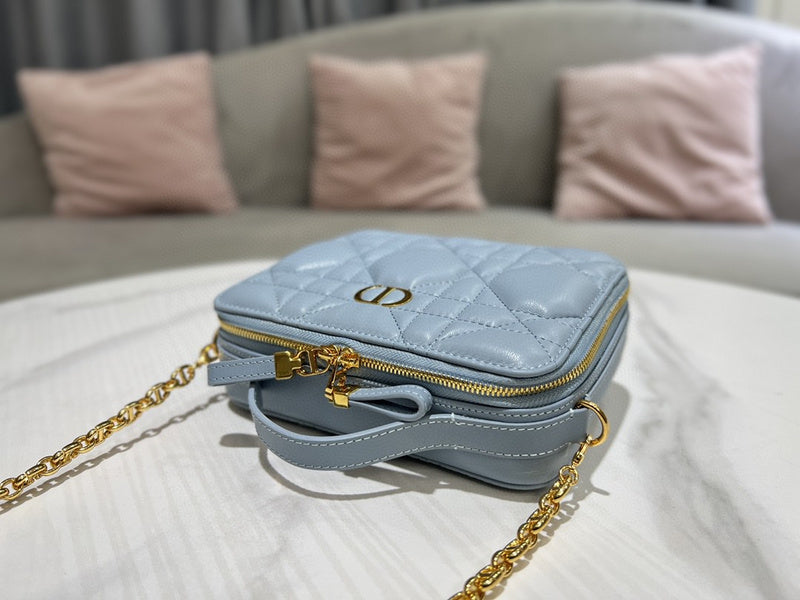 Lusso Official - DYOR FASHION BAGS - 2024