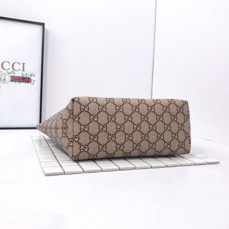 LO - GCC Bags - 2465