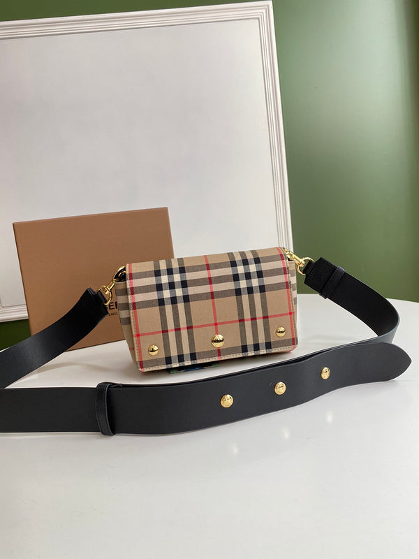 LO - B-BERRY BAGS - 376