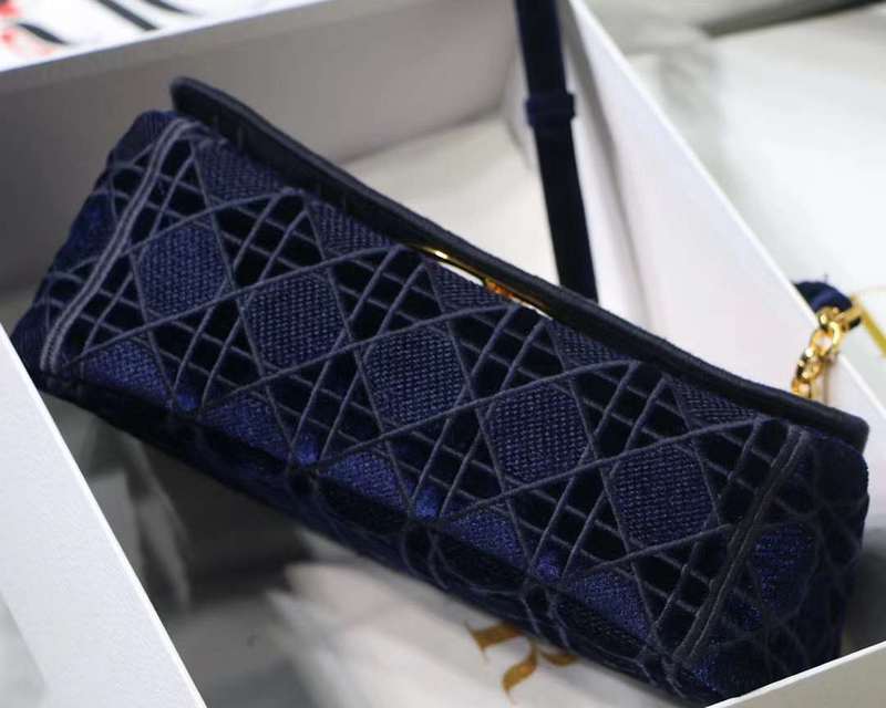 LO - DYOR   BAGS FOR WOMEN - FASHION LUXURY BAGS 420