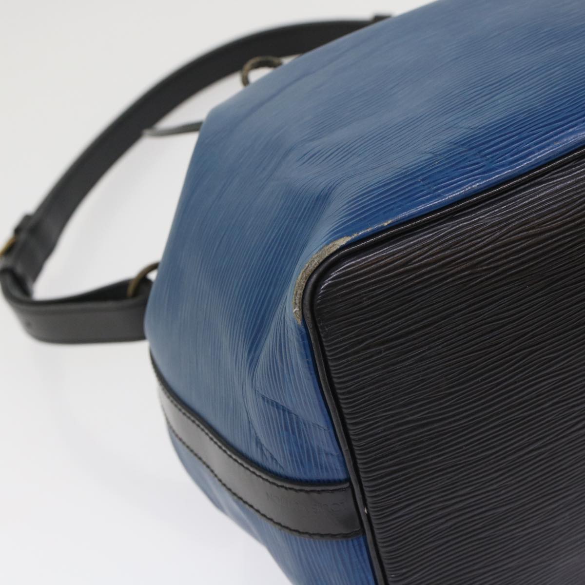 LO-LV bags 13641