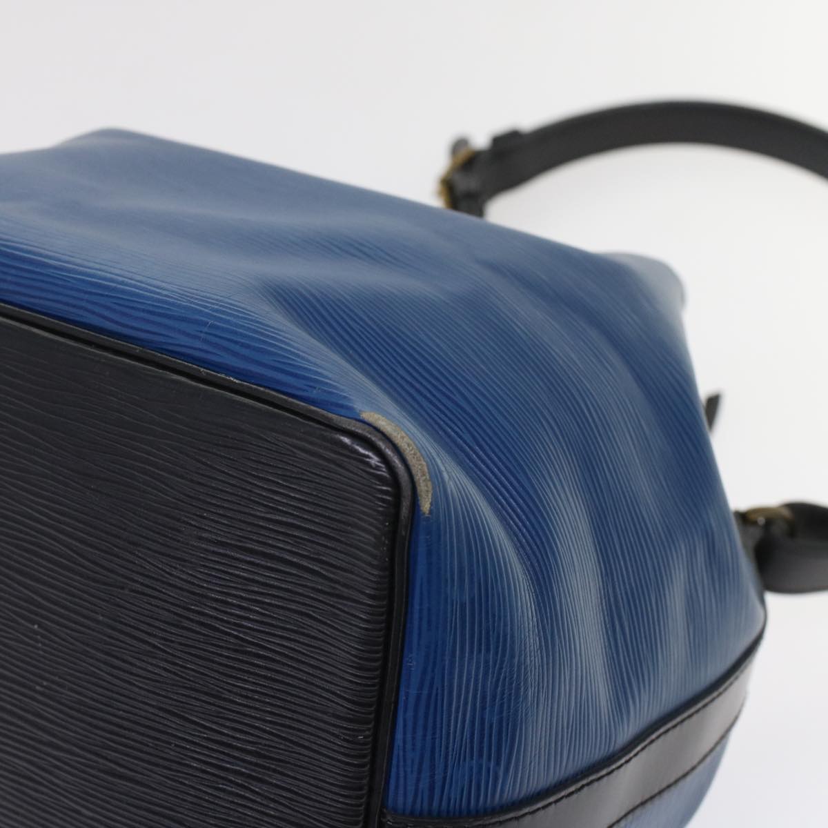 LO-LV bags 13641
