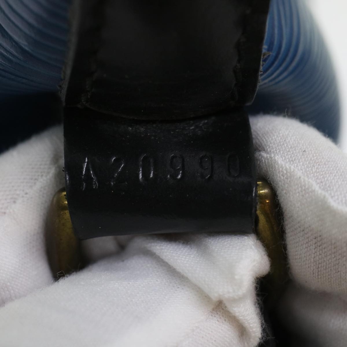 LO-LV bags 13641