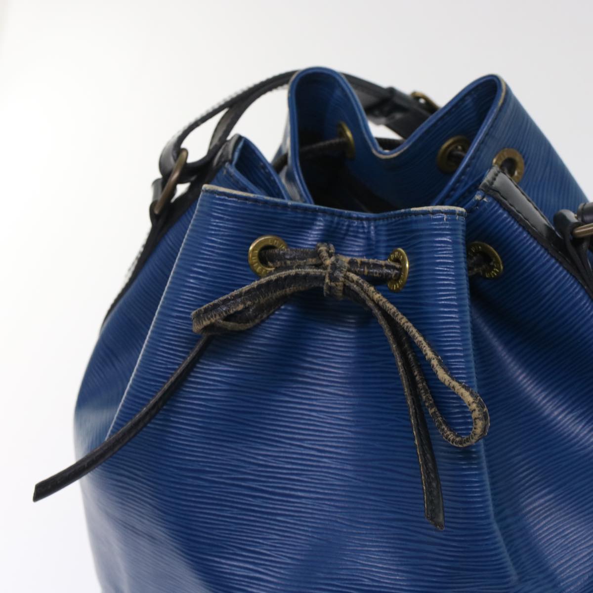 LO-LV bags 13641