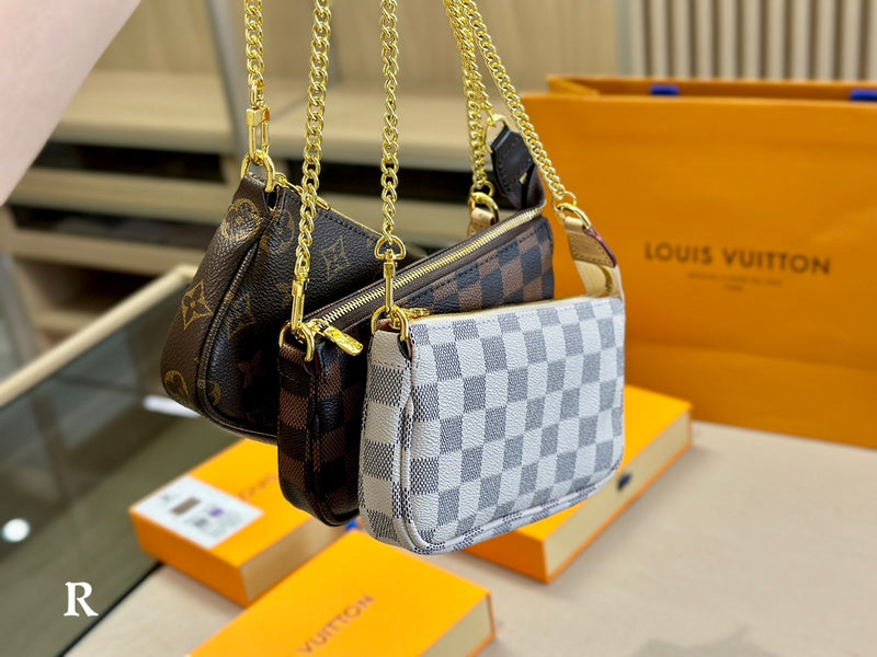 LO - LV Bags - 15010