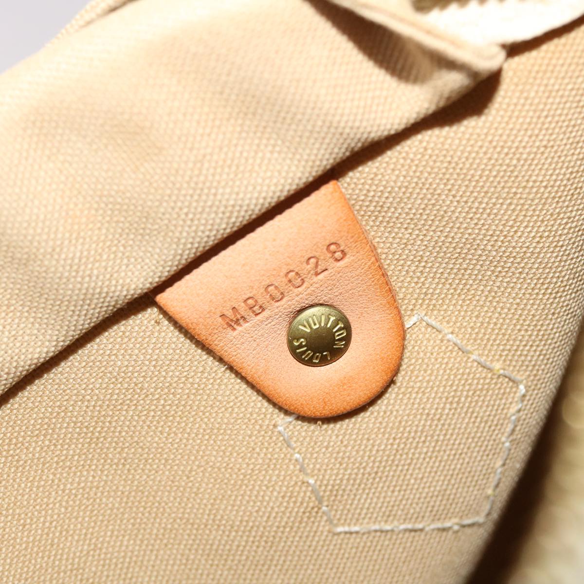 LO-LV bags 9139