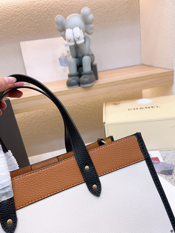 LO - CCH Bags - 037