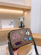 LO - CCH Bags - 302