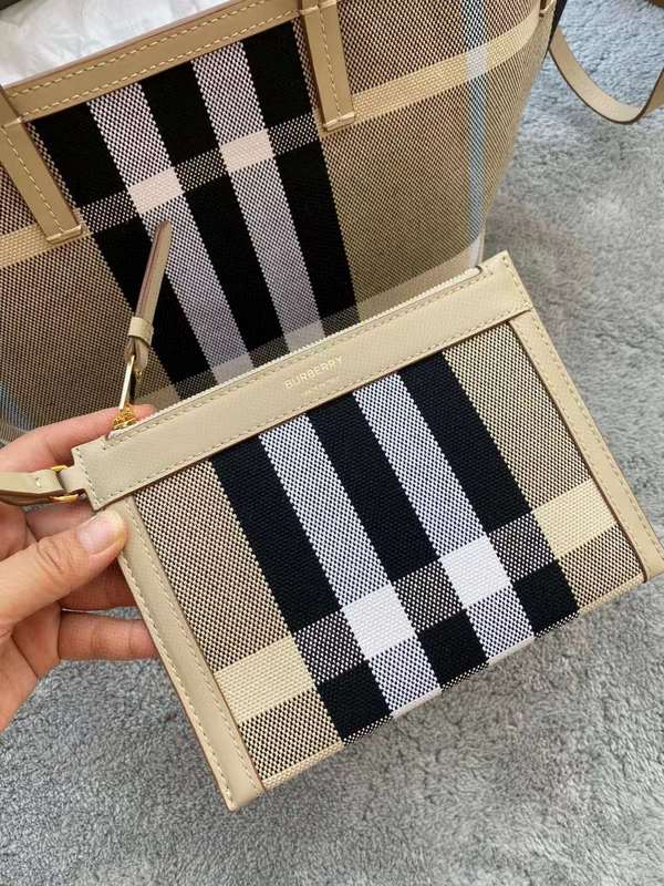 LO - B-BERRY BAGS - 269
