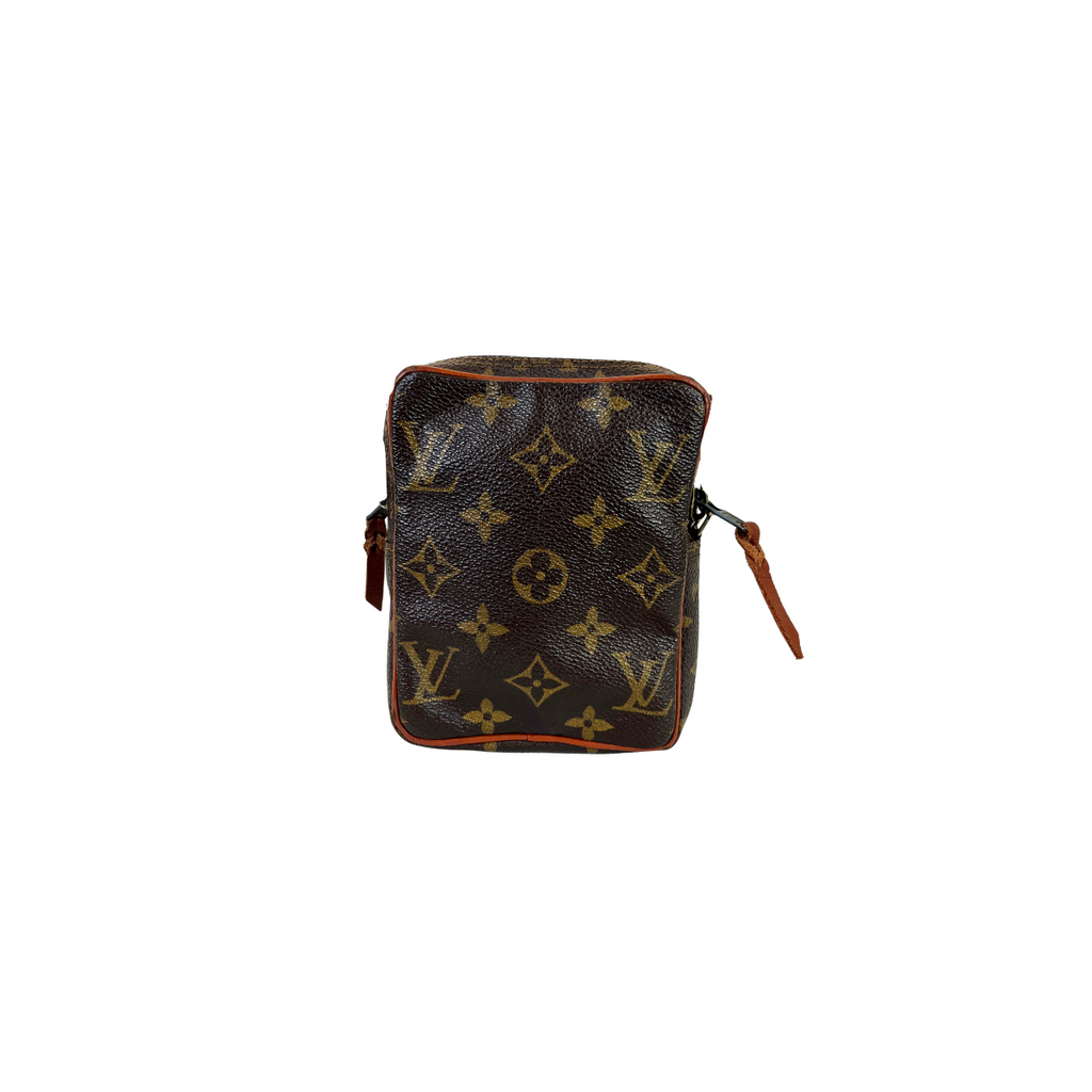 LO-LV bags 2042