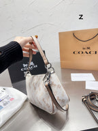 LO - CCH Bags - 312