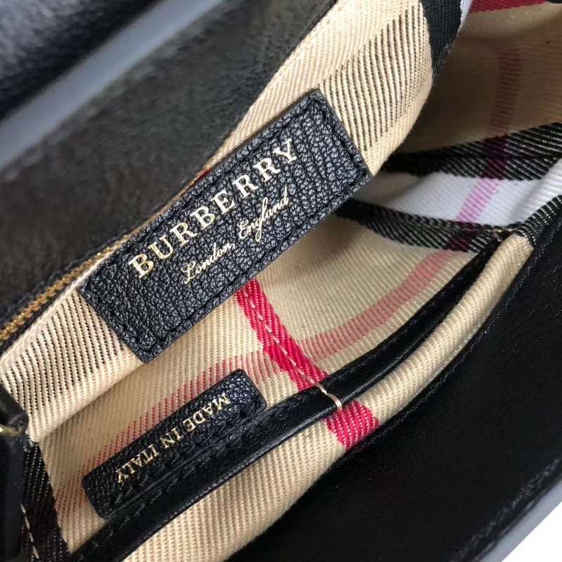 LO - B-BERRY BAGS - 083