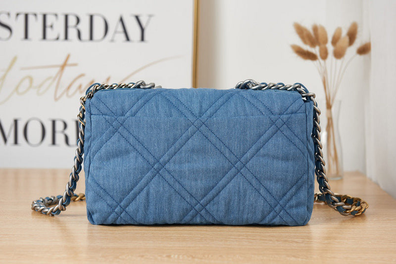 LO - CHL Bags - 2014
