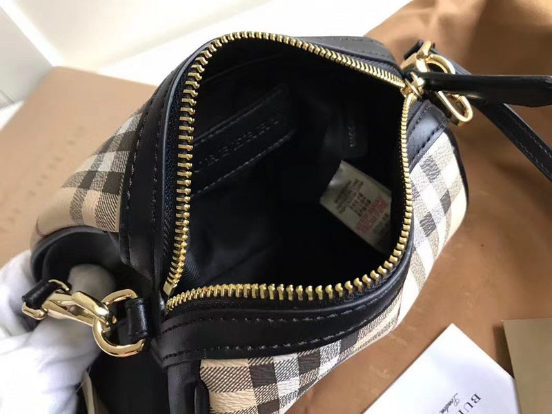 LO - B-BERRY BAGS - 136