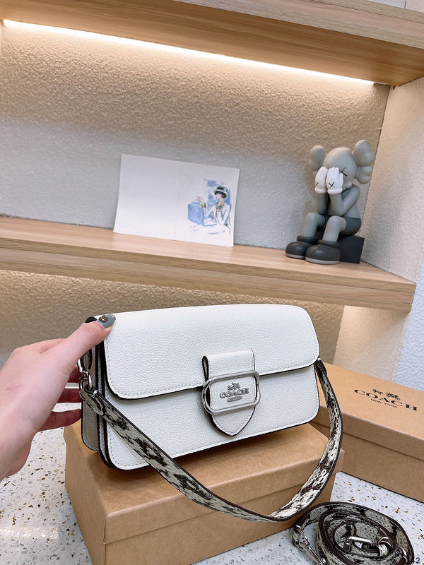LO - CCH Bags - 311