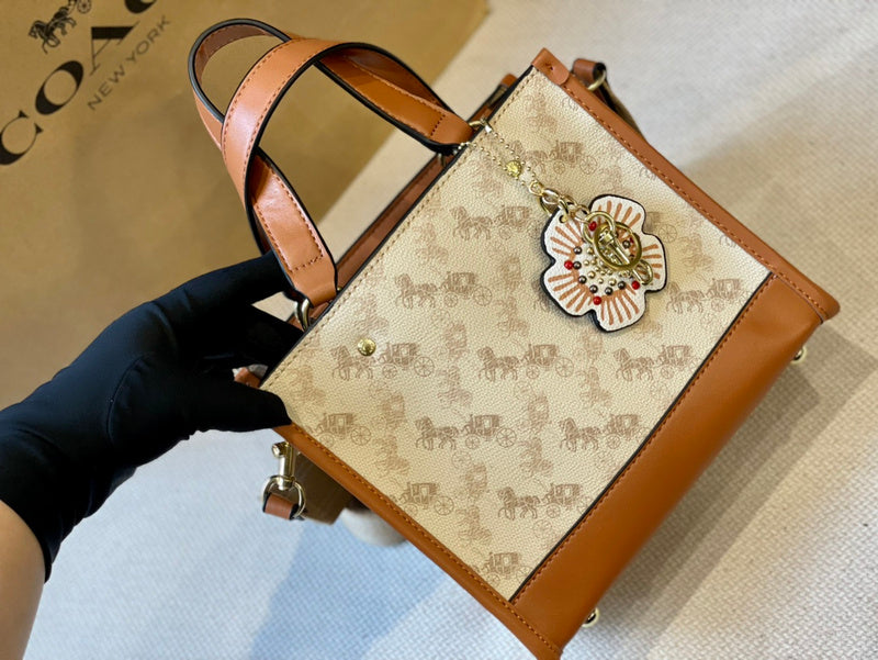 LO - CCH Bags - 208