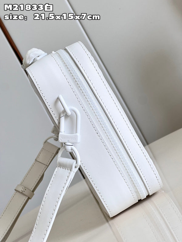 LO - LV Bags - 15437