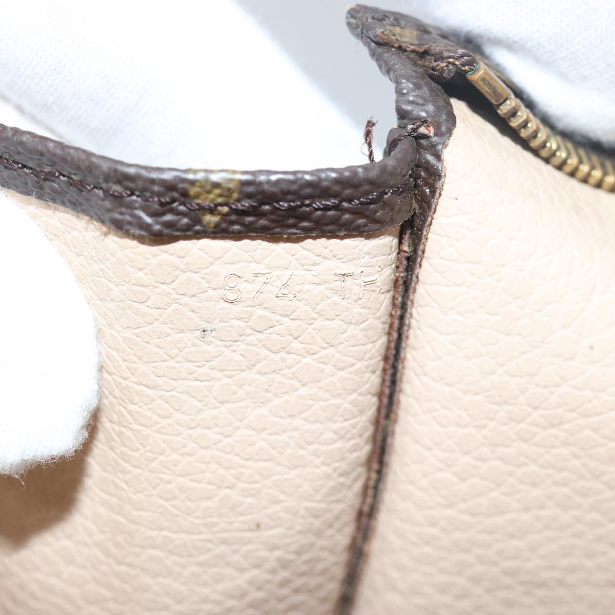 LO-LV bags 1064