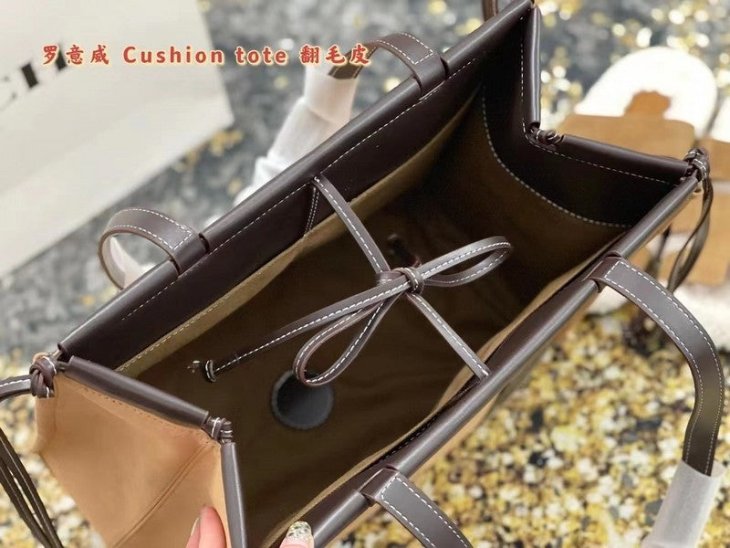 LO - CCH Bags - 521