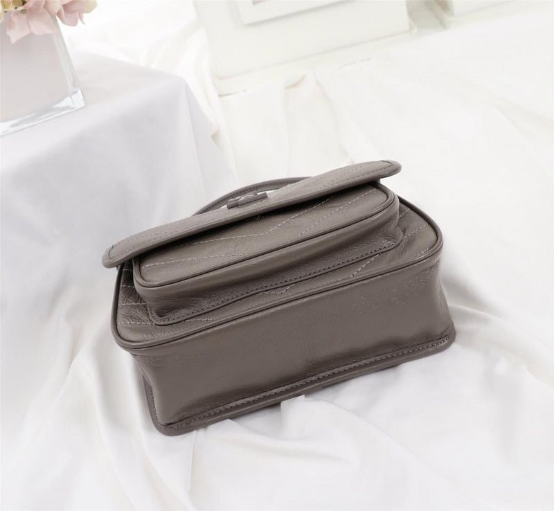 BB - YSL Bag - 2639