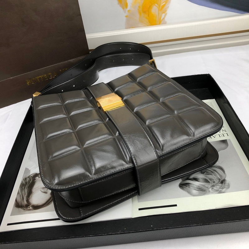 LO - BV Bags - 348