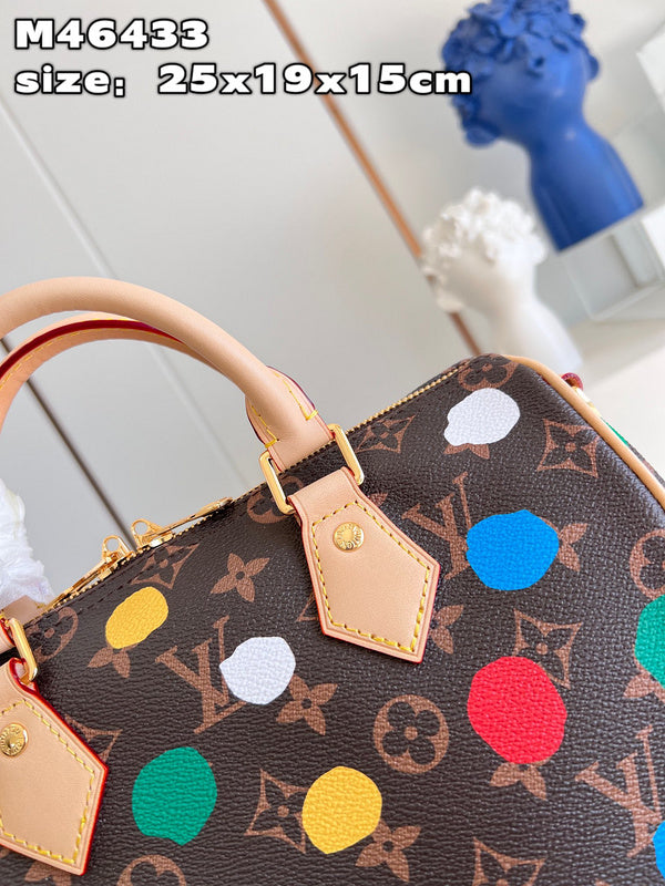 LO - LV Bags - 15979