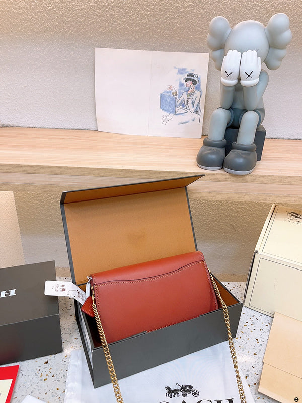 LO - CCH Bags - 035