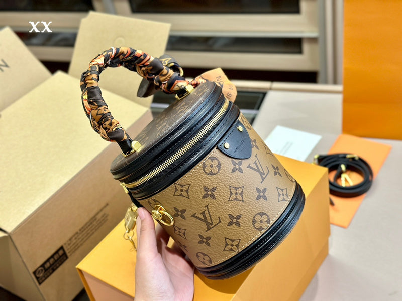 LO - LV Bags - 15045