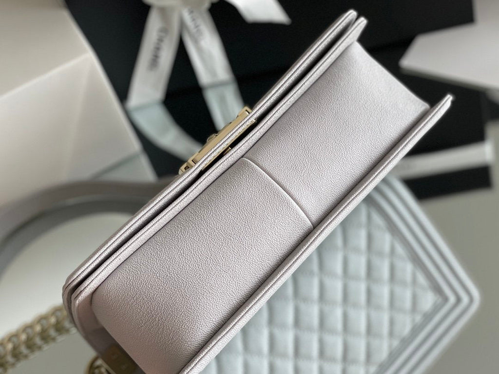 CHL - Medium Classic Flap Bag 25LO Grey For Women A67086