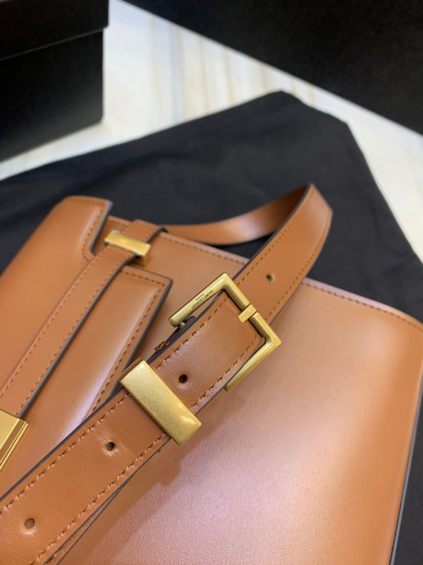 BB - YSL Bag - 2390