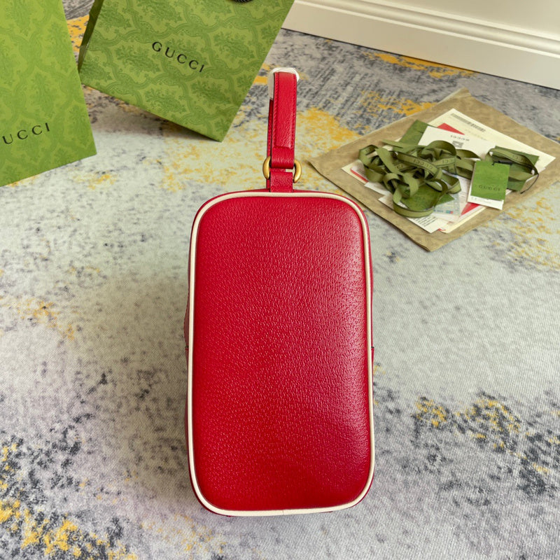 LO - GCC Bags - 1973