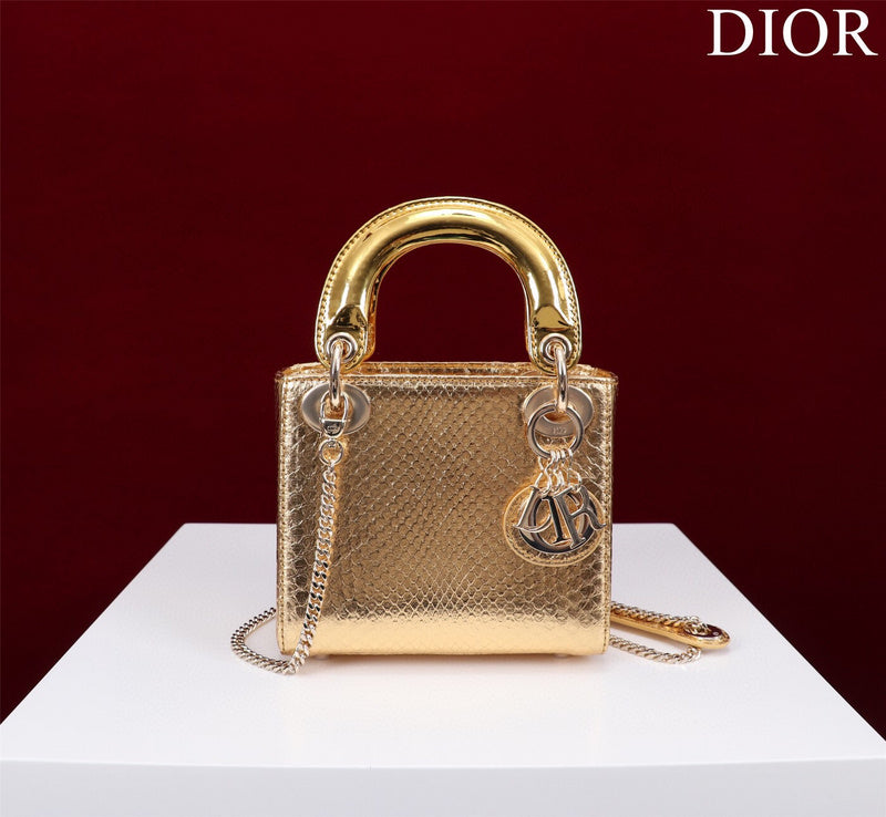 Lusso Official - DYOR   BAGS - 119