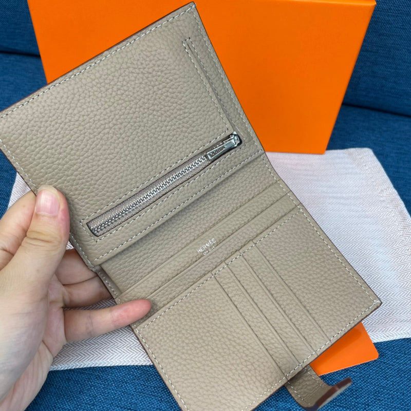 LO - HRMS LUXURY BAGS - 689