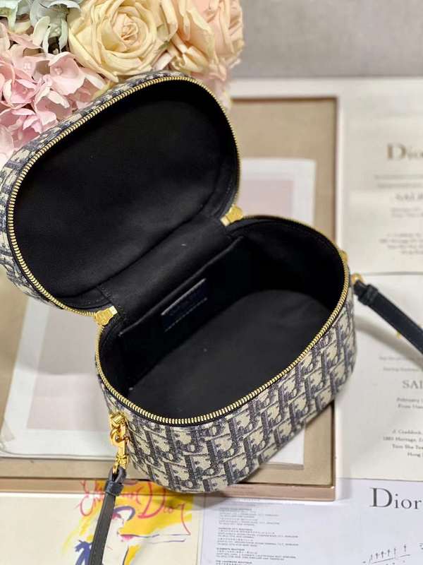 LO - DYOR   BAGS FOR WOMEN - FASHION LUXURY BAGS 047