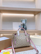 LO - CCH Bags - 105