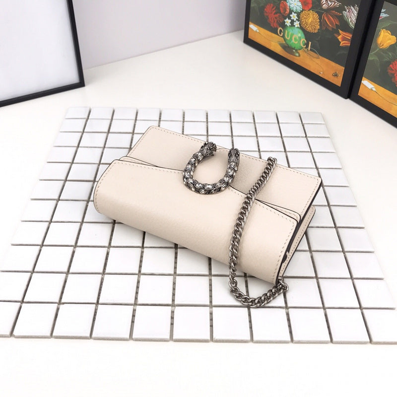 LO - GCC Bags - 2569