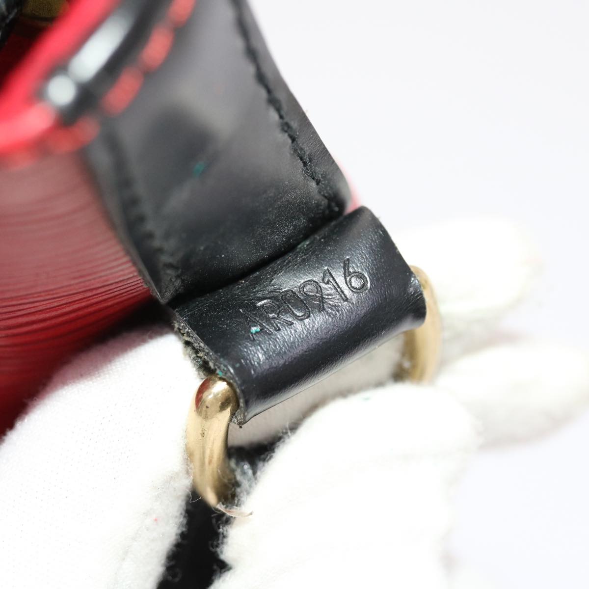 LO-LV bags 9130