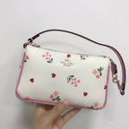 LO - CCH Bags - 541