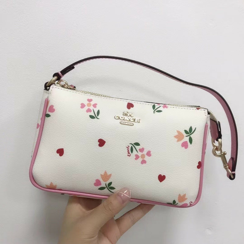LO - CCH Bags - 541