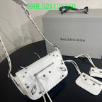 LO - BGA Bags - 1963